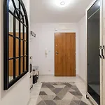 Horyzont Apartamenty-anton-piekny Blisko Centrum, Dwie Sypialnie, Prywatny Garaz *