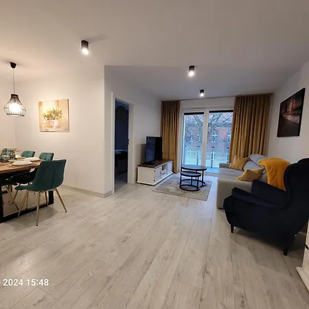 Horyzont Apartamenty-anton-piekny Blisko Centrum, Dwie Sypialnie, Prywatny Garaz Lägenhet Kołobrzeg